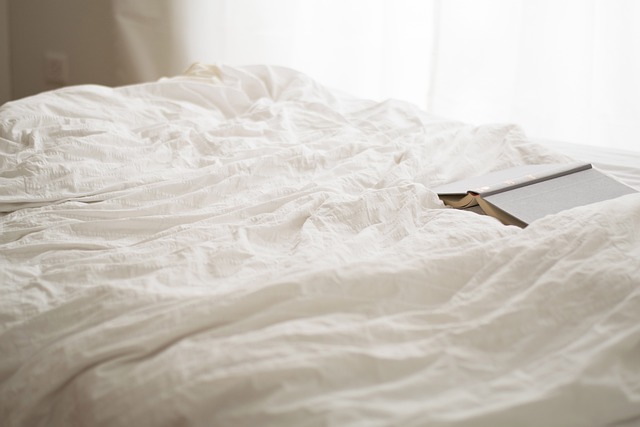 Skift til en justerbar seng for at lindre rygsmerter og sove bedre